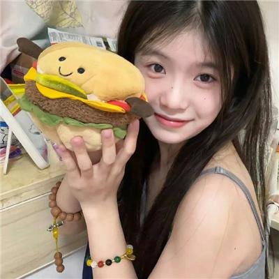 烈日下的石头